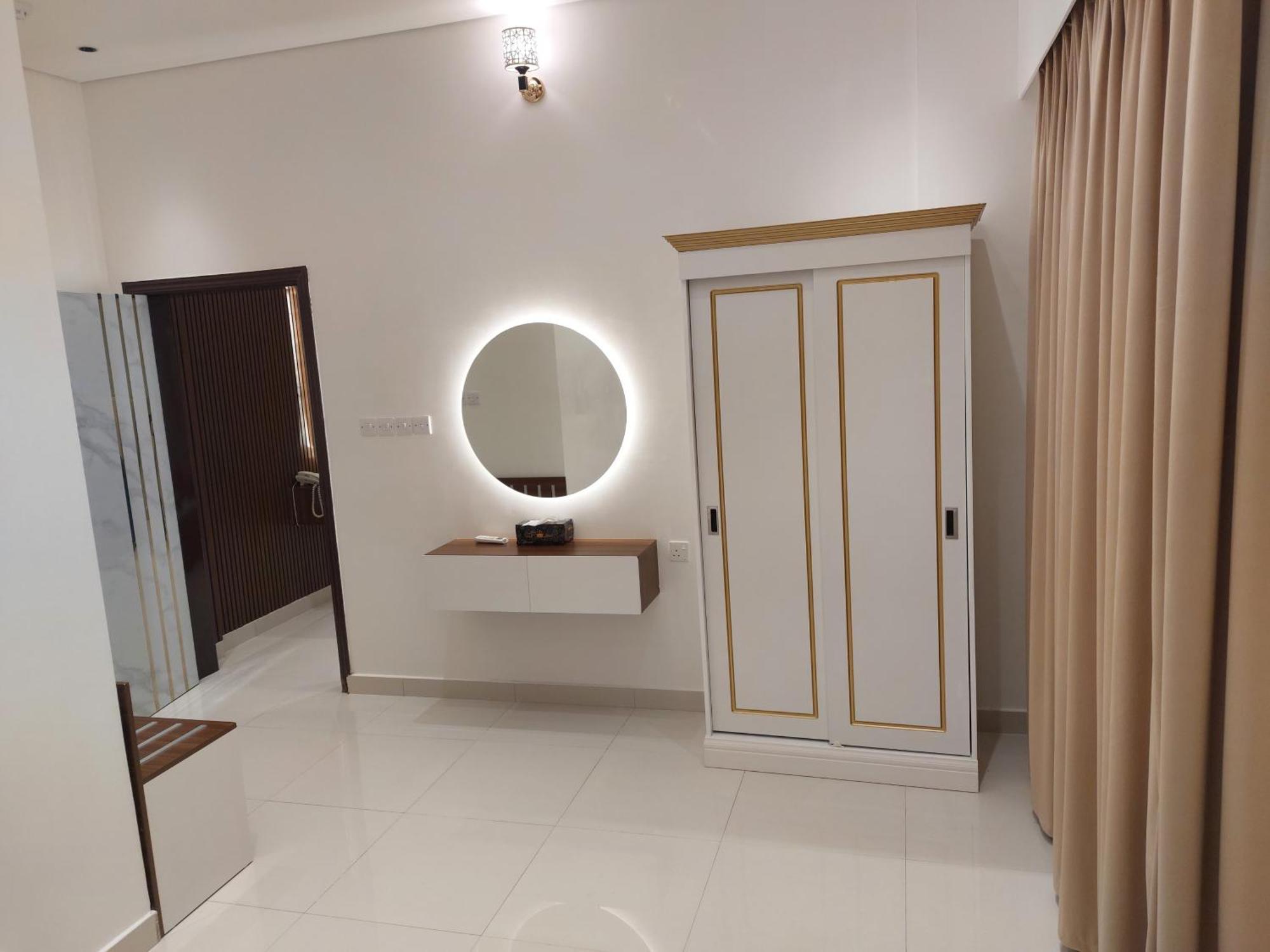 Mabahj Garnatha Hotel Apartments โซฮาร์ ภายนอก รูปภาพ