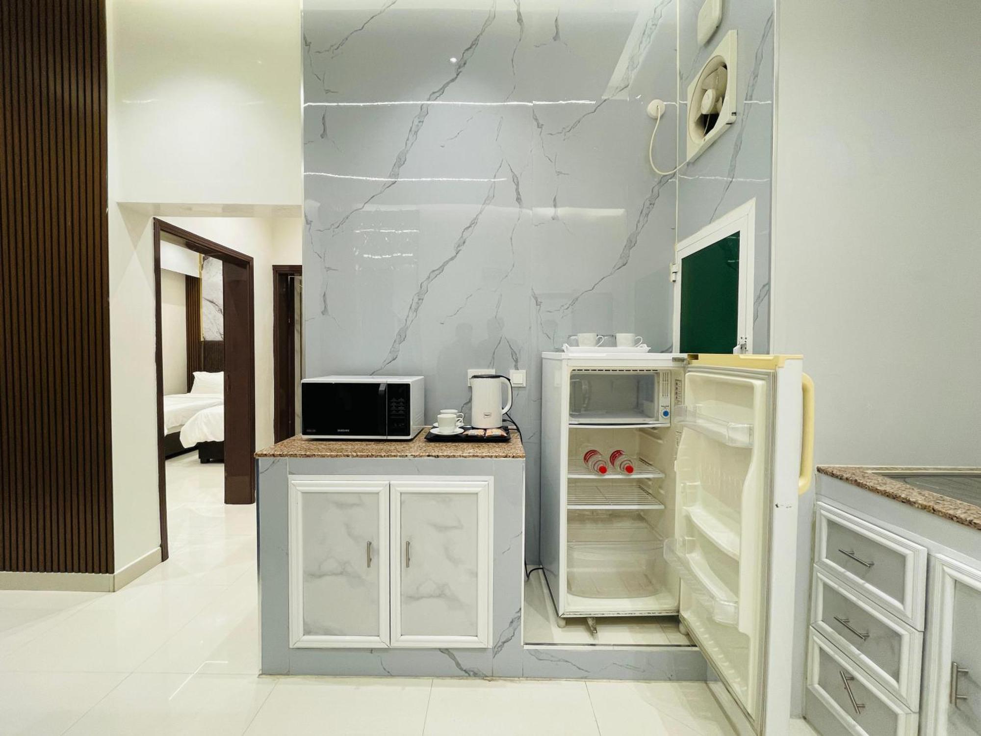 Mabahj Garnatha Hotel Apartments โซฮาร์ ห้อง รูปภาพ